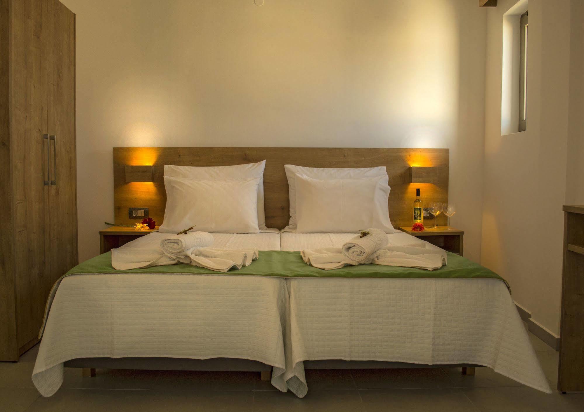 Castell Hotel Kíssamos Buitenkant foto